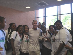 Pete Carroll with UMF students